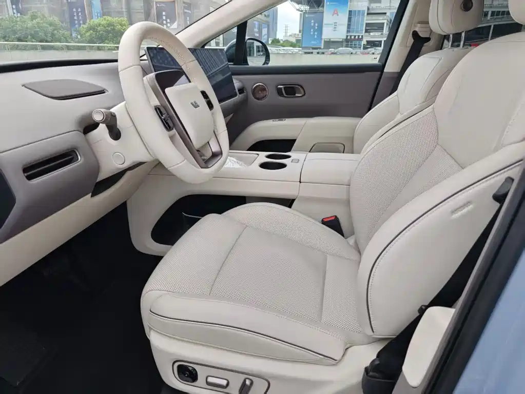 Li Auto Идеальный I8 — миниатюра 11