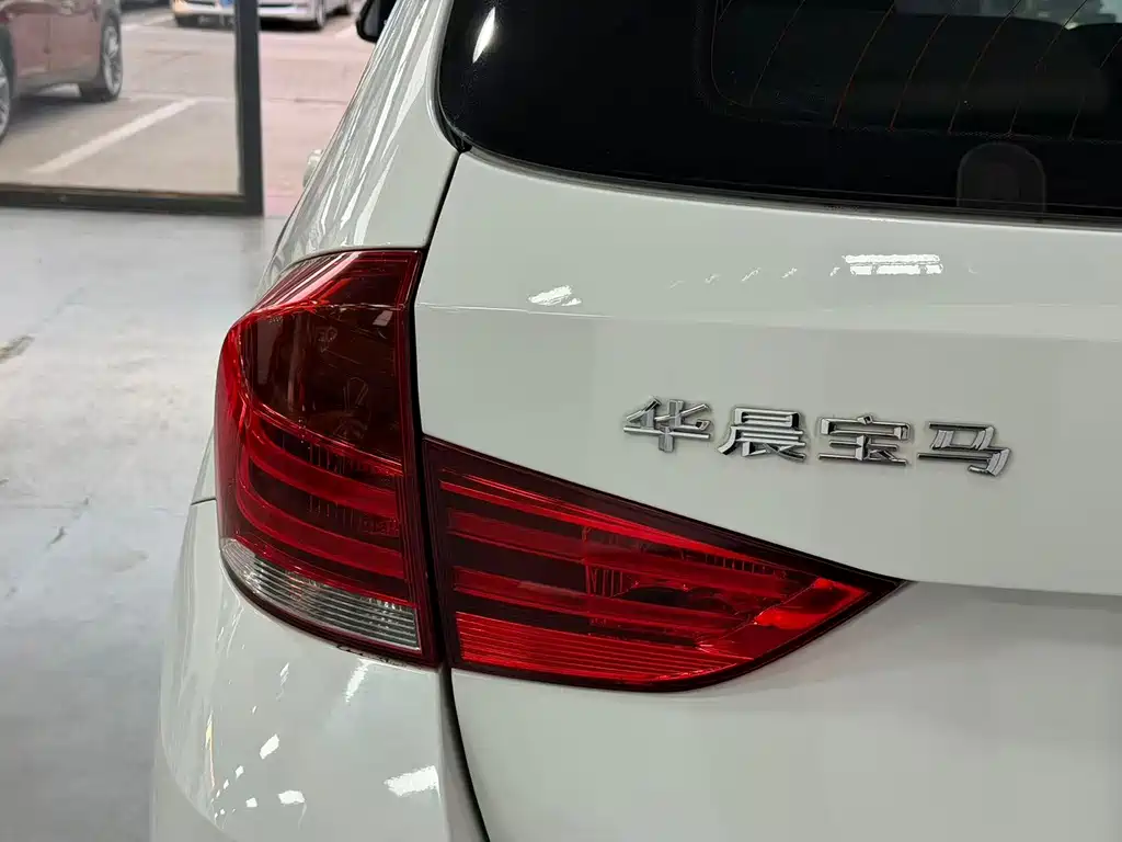 BMW X1 — миниатюра 14