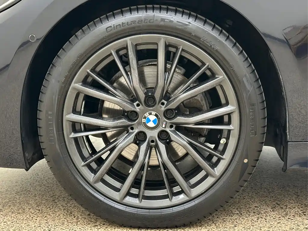 BMW 3 Series — миниатюра 14