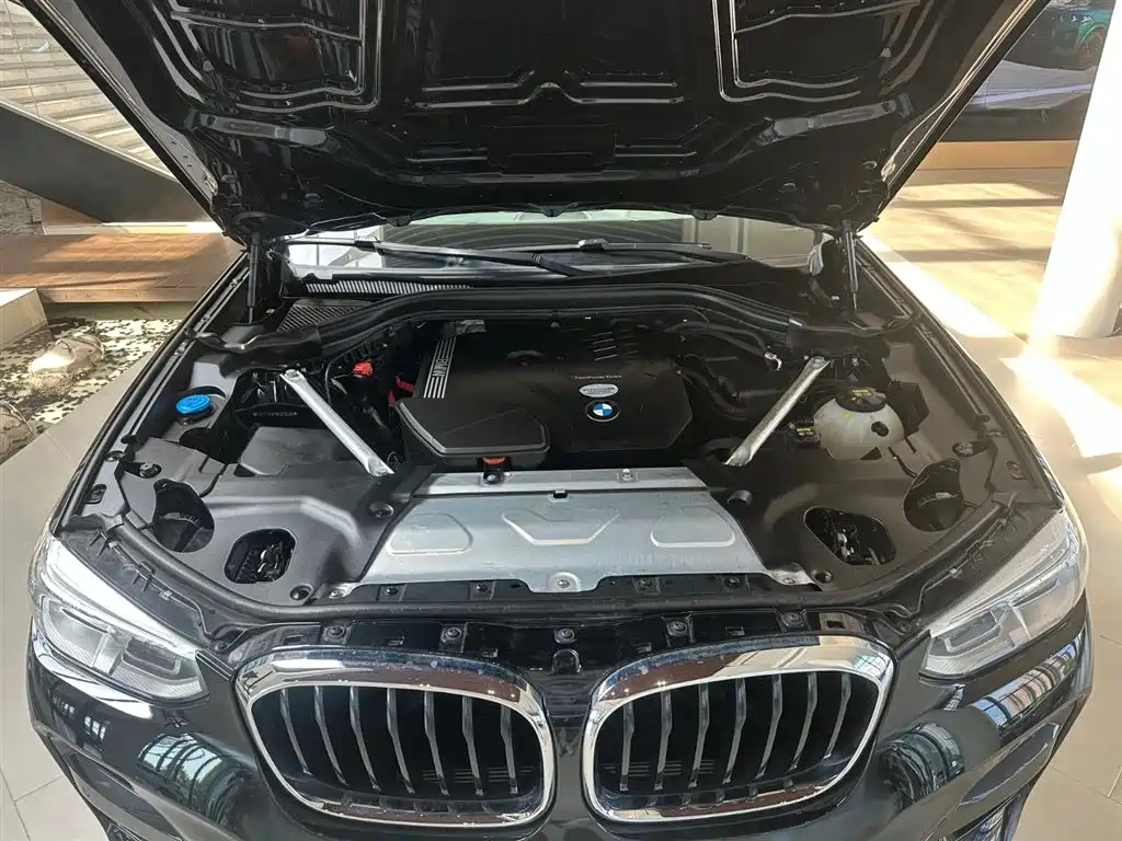 BMW X3 — миниатюра 5
