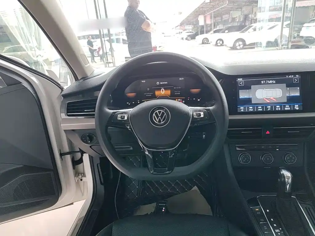 Volkswagen Lavida — миниатюра 11