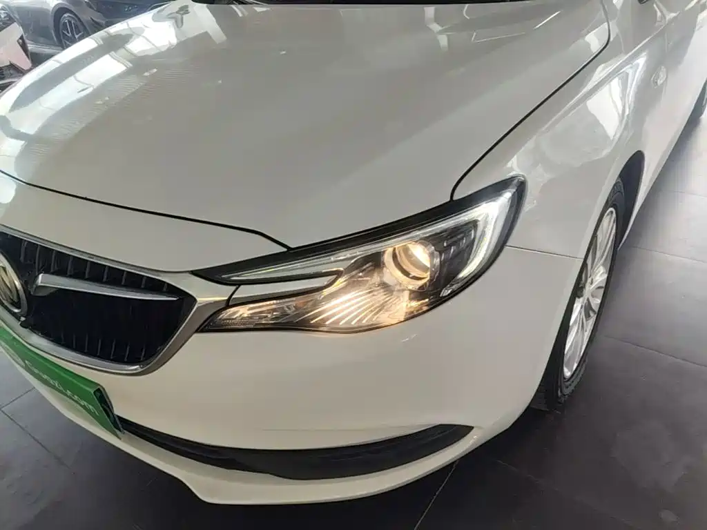 Buick Excelle — миниатюра 24