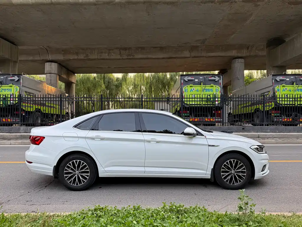 Volkswagen Sagitar 2021 280TSI DSG Comfort Smart Connect
