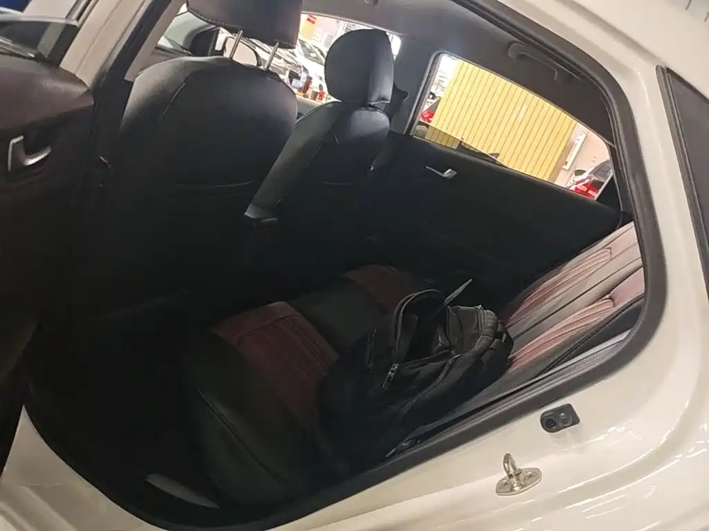Hyundai Verna — миниатюра 17