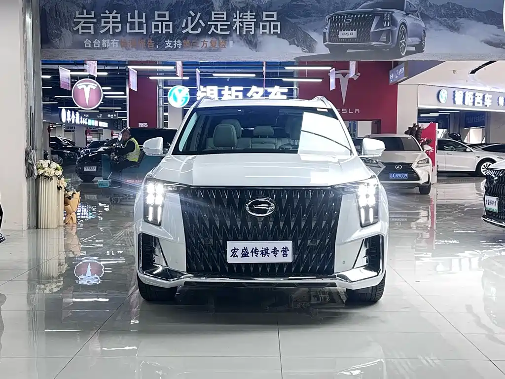 GAC Trumpchi GS8 2022 — фото 3
