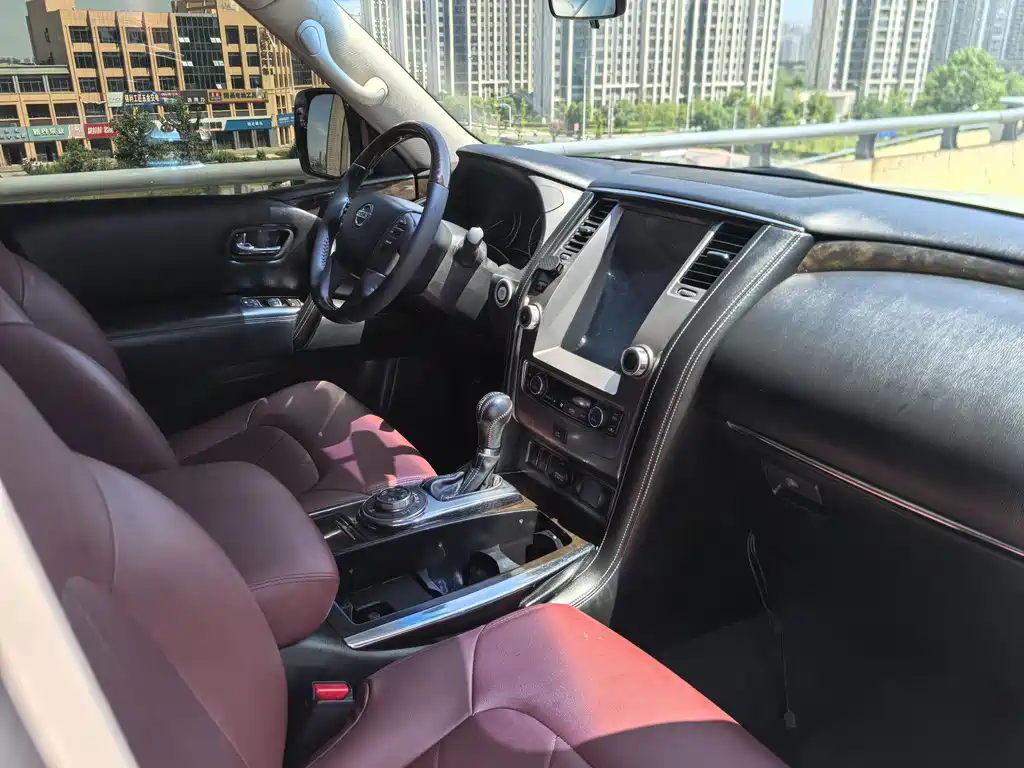 Nissan Patrol — миниатюра 43