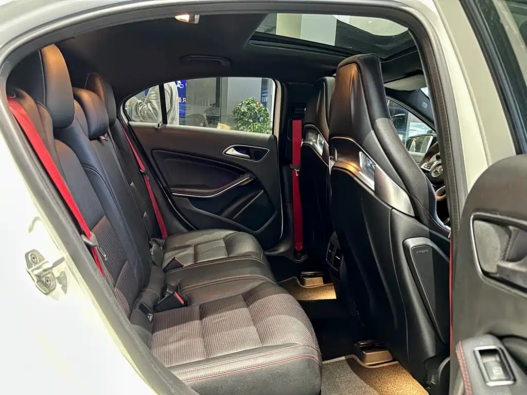 MERCEDES-BENZ A CLASS AMG