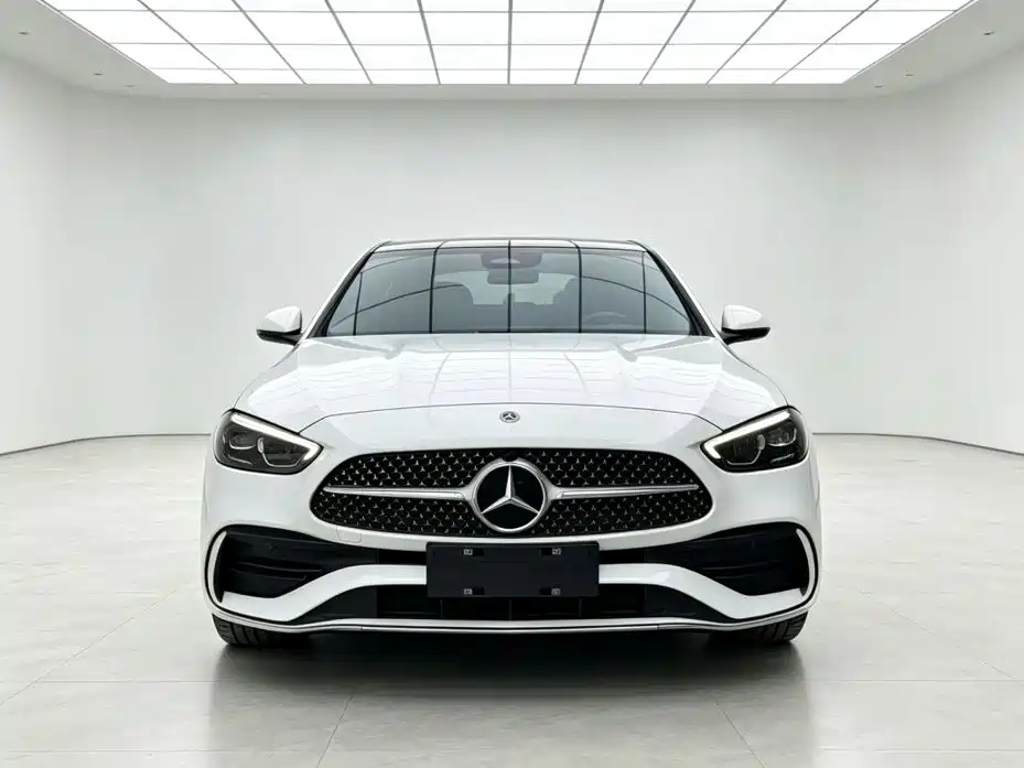 Mercedes-Benz C-Class 2022 — фото 2