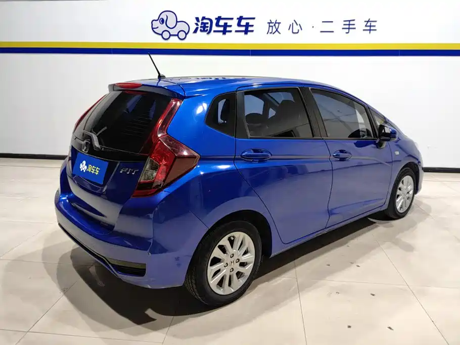 Honda Fit — миниатюра 3