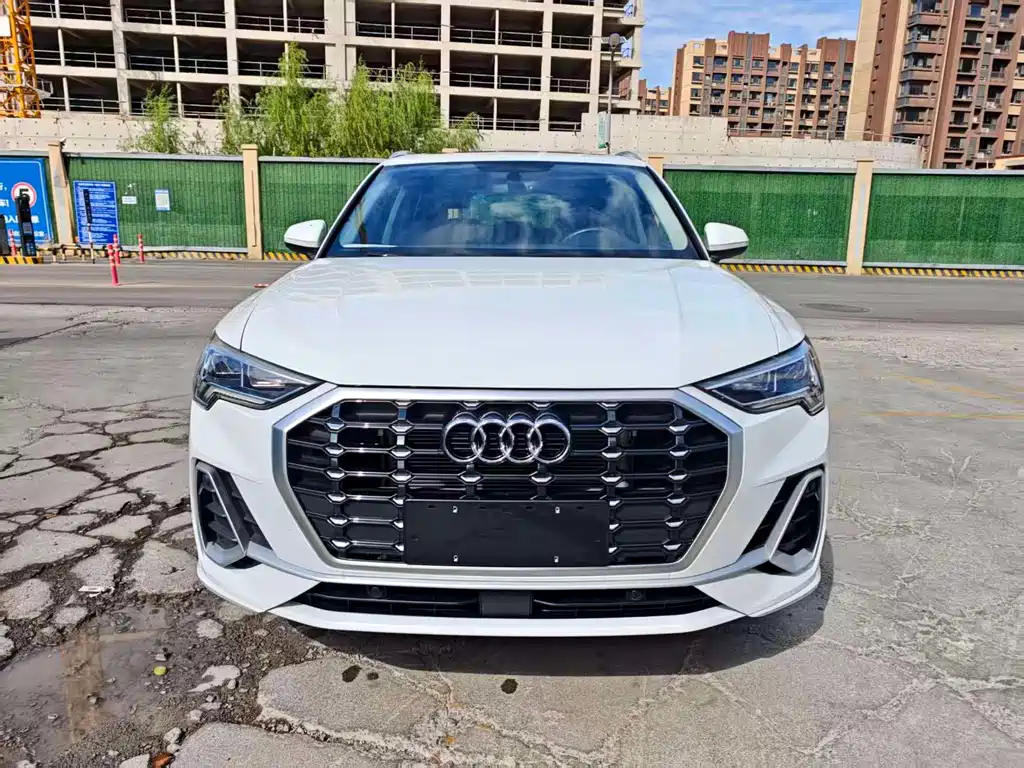 Audi Q3 — миниатюра 2