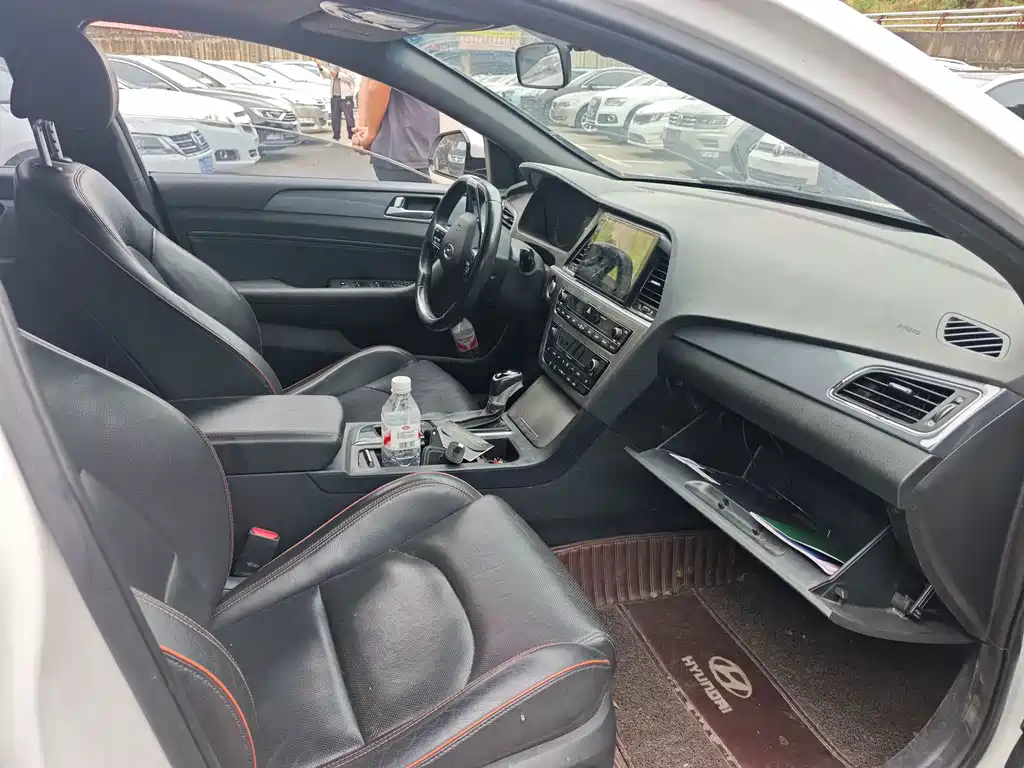 Hyundai Sonata — миниатюра 5
