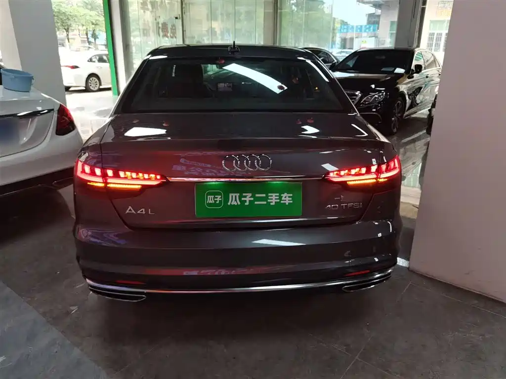 Audi A4L 2023 40 TFSI Fashion