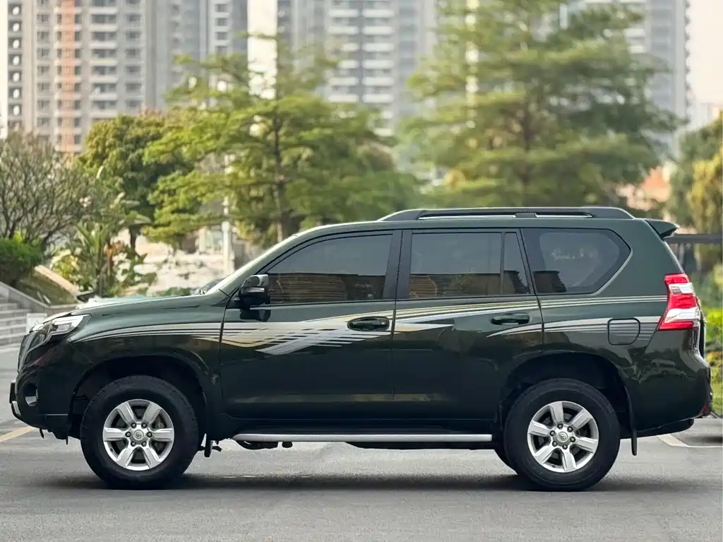 Toyota Land Cruiser Prado 2016 3.5L AT TX-L