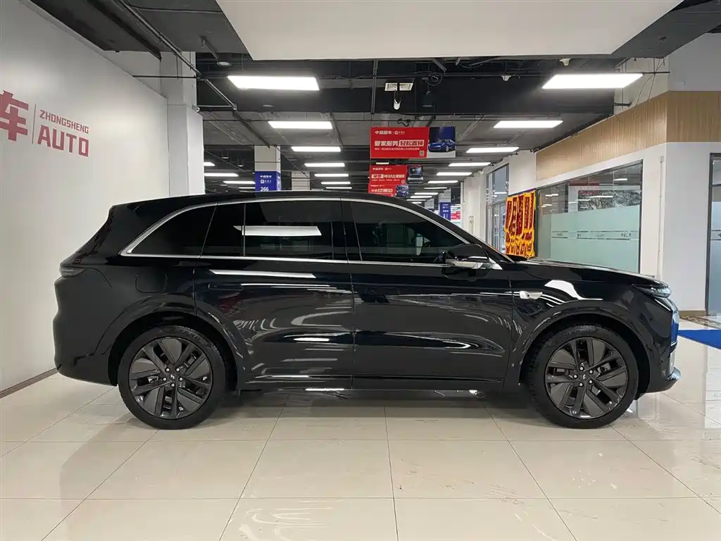 Li Auto L6 2024 Pro