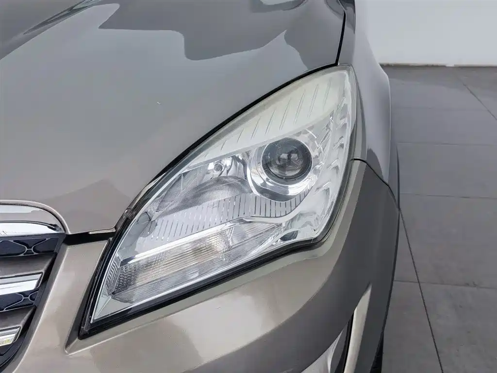 Changan CS35 2012 1.6L MT Luxury IV