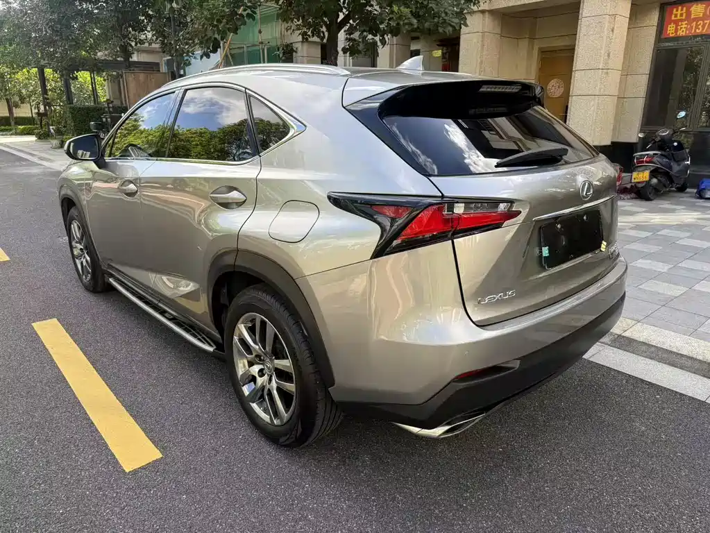 Lexus NX 2015 200t
