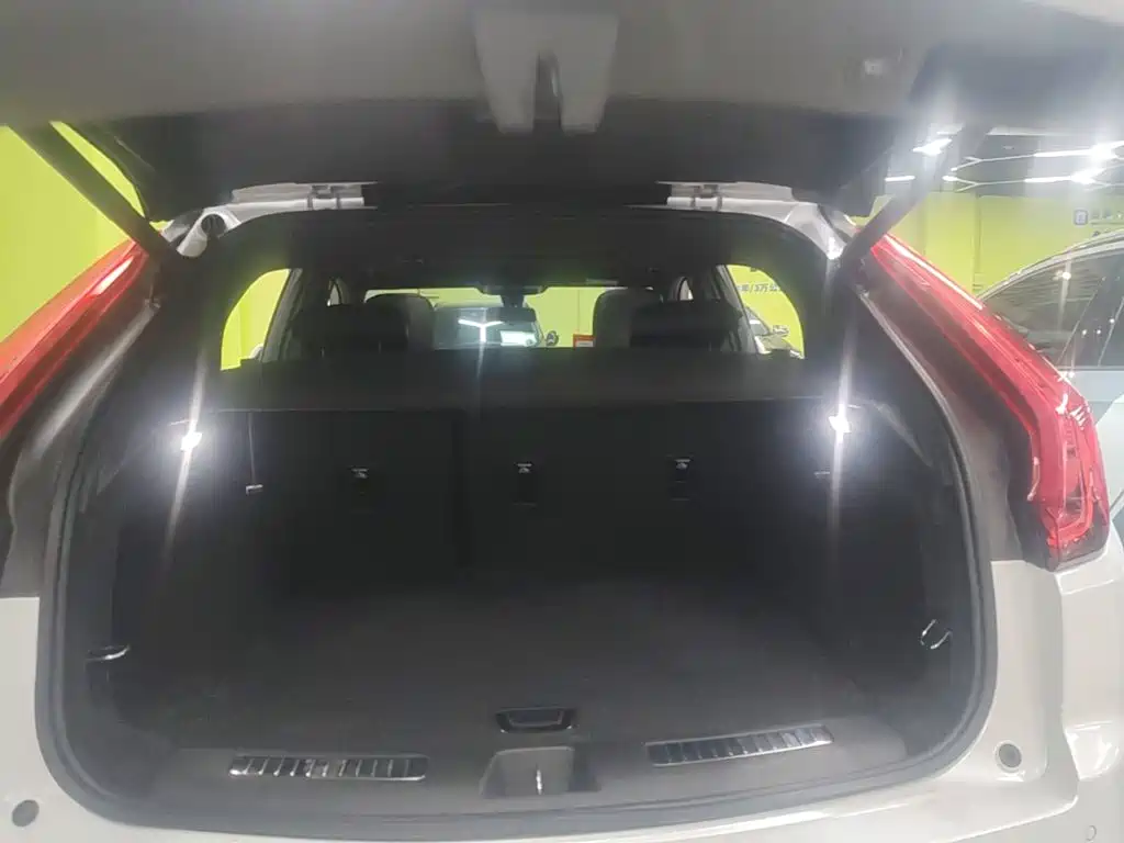 Cadillac XT4 — миниатюра 19