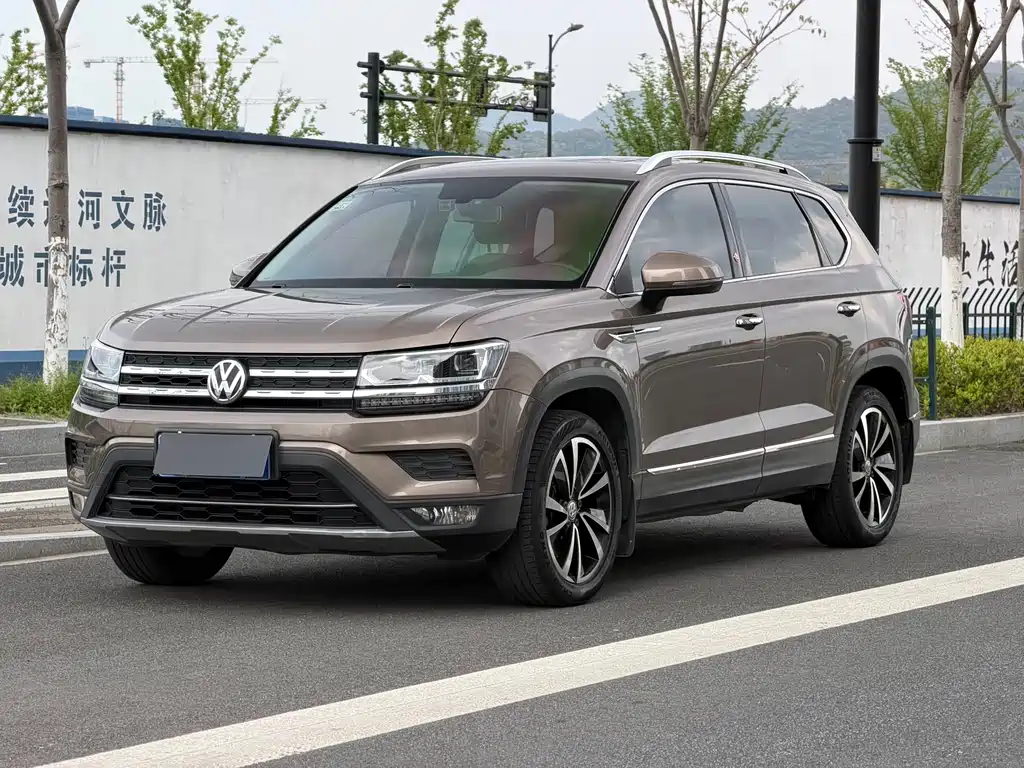 Volkswagen Tharu 2019