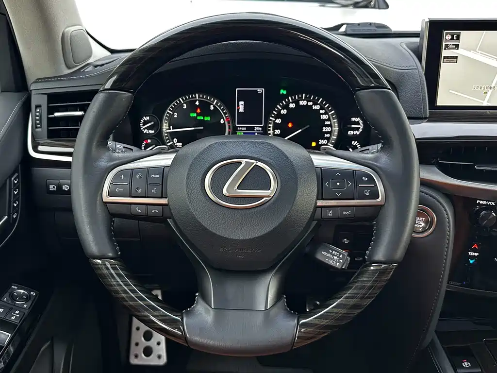 Lexus LX — фотографии объявления, Фото 8