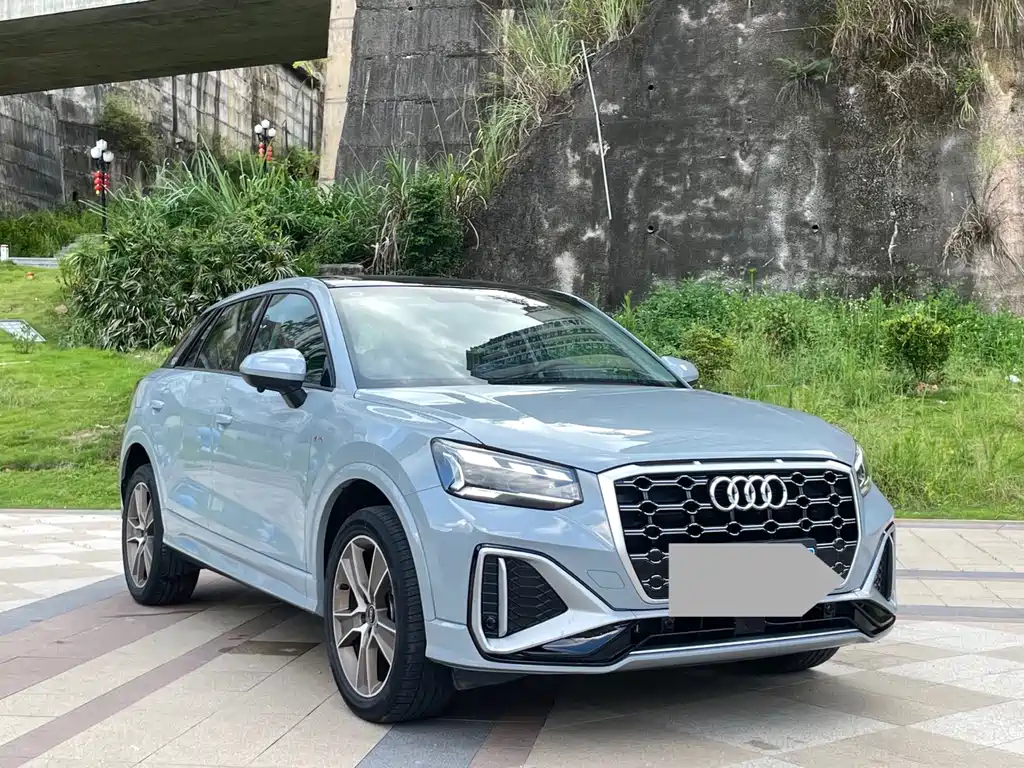 Audi Q2L — миниатюра 3