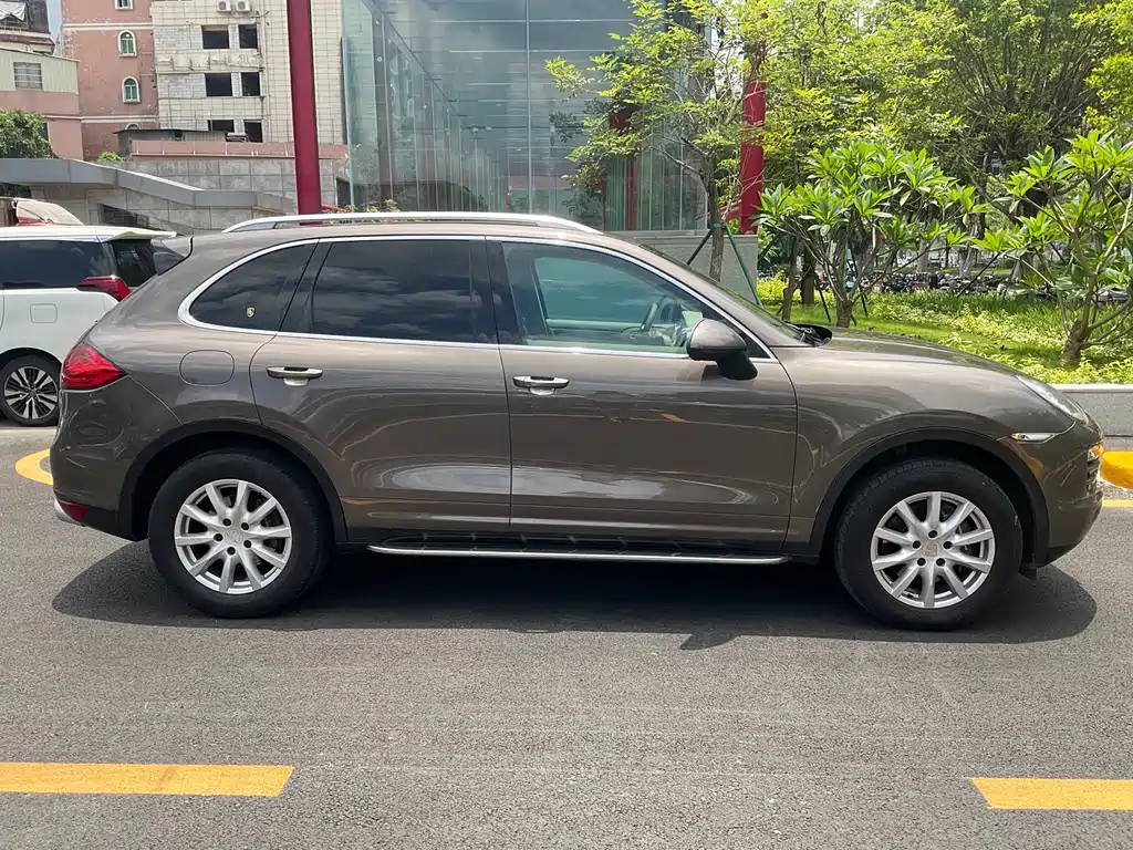 Porsche Cayenne 2011 Cayenne 3.0T