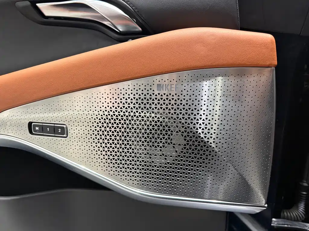 LOTUS SPORTS CAR EMIRA