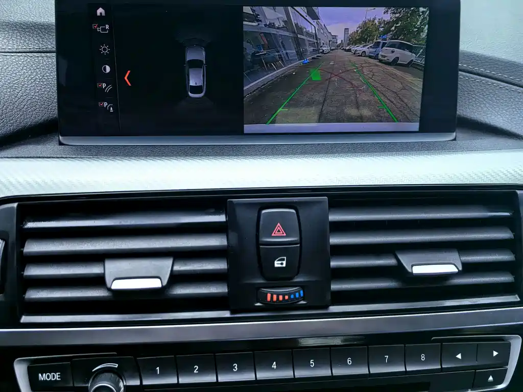 BMW 4 Series — миниатюра 9
