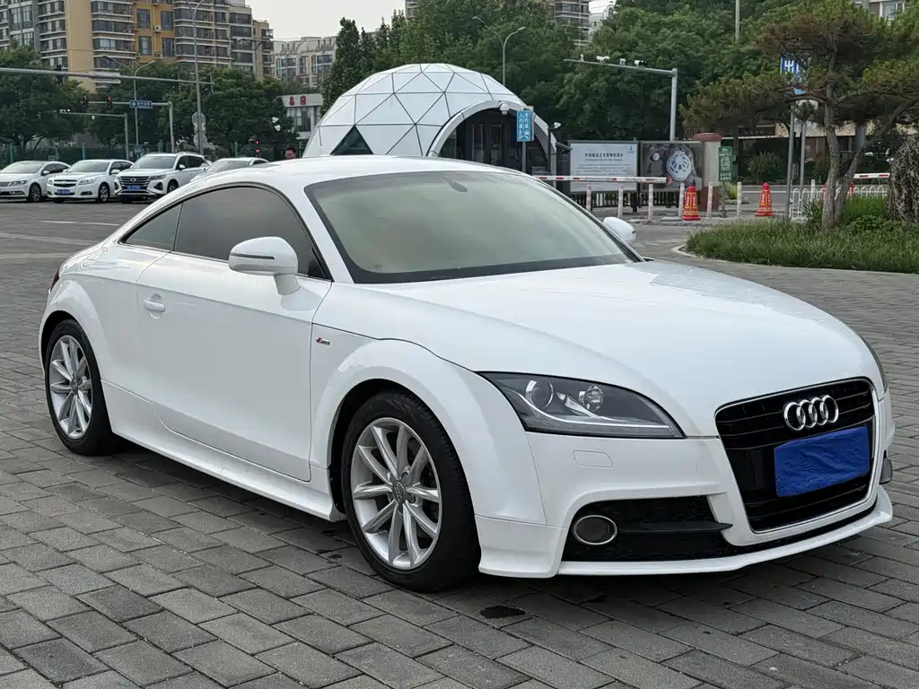 Audi TT — миниатюра 3