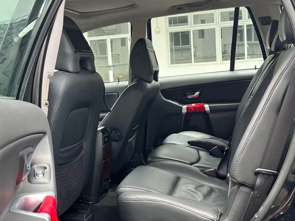 Volvo XC90 2007 3.2 AWD Sport