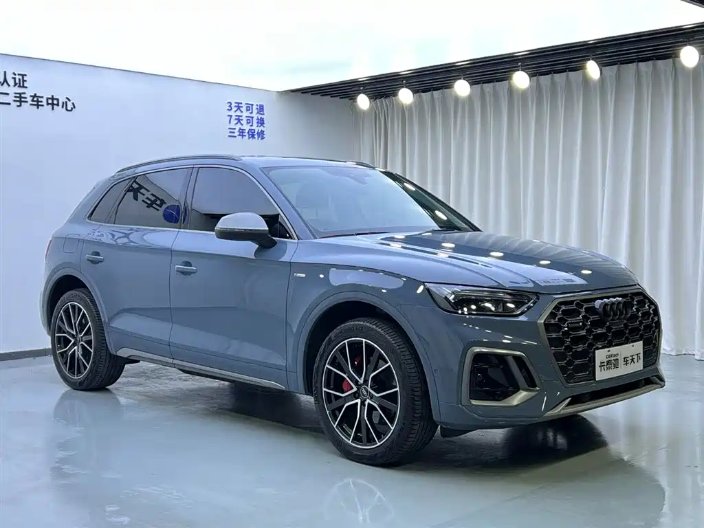 Audi Q5L 2022 40T RS