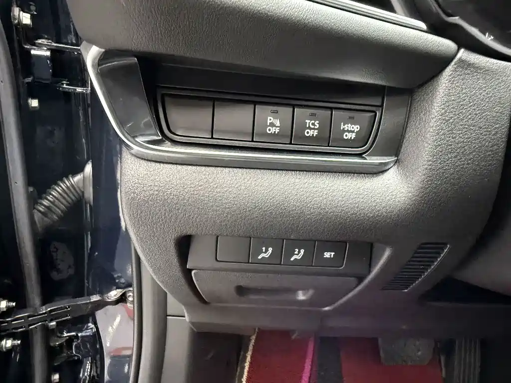 Mazda CX-30 — миниатюра 10