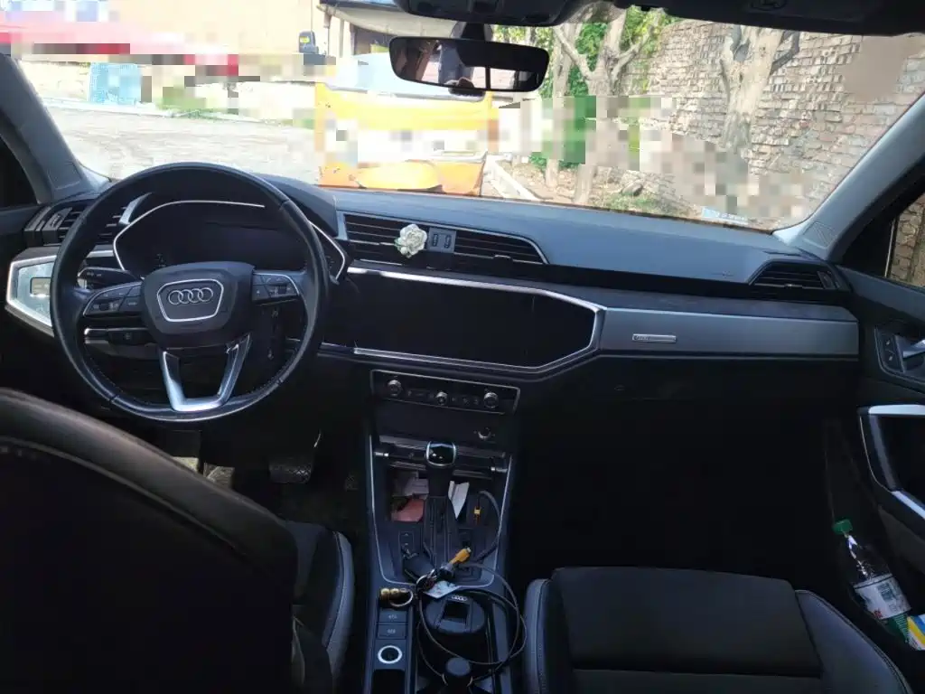 Audi Q3 — миниатюра 13
