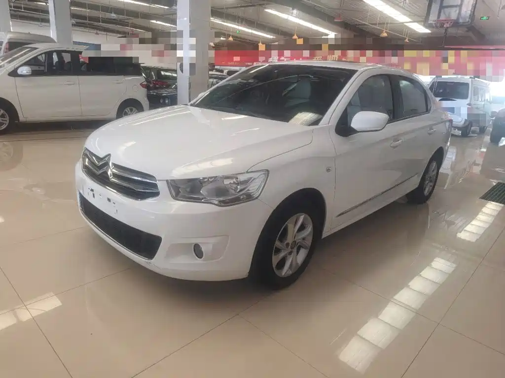 Citroen Elysee — миниатюра 2