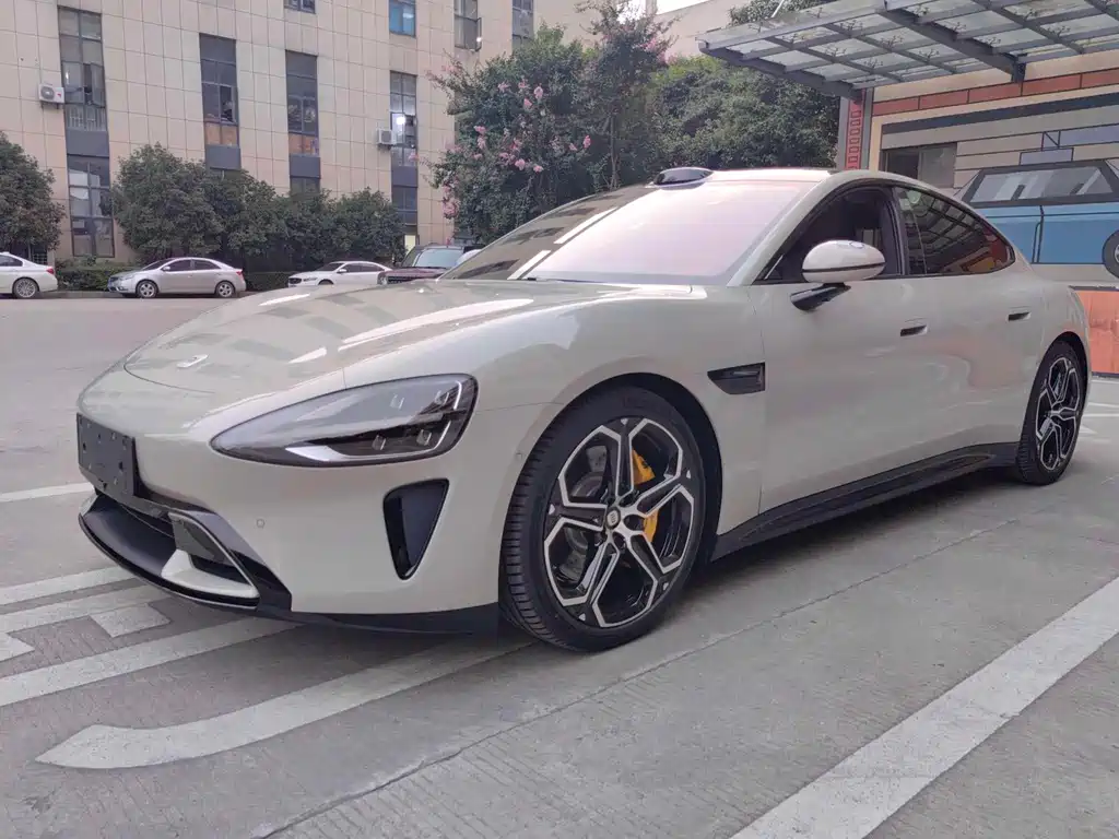 XIAOMI CAR XIAOMI SU7