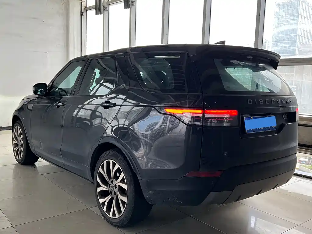 Land Rover Discovery 2018 2.0T SE