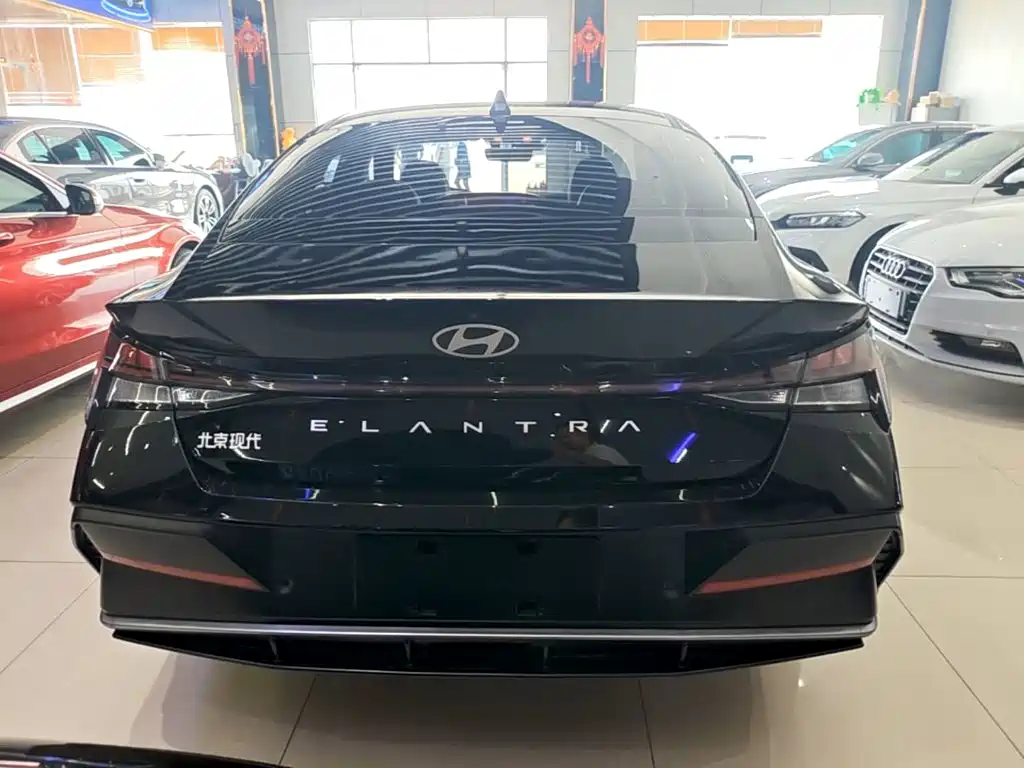 Hyundai Elantra 2023 1.5L CVT GLX Elite
