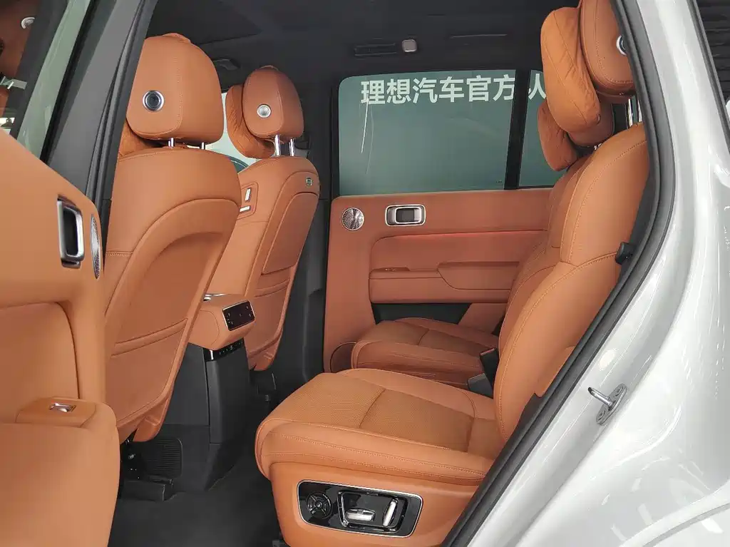 Li Auto Li L8 — миниатюра 3
