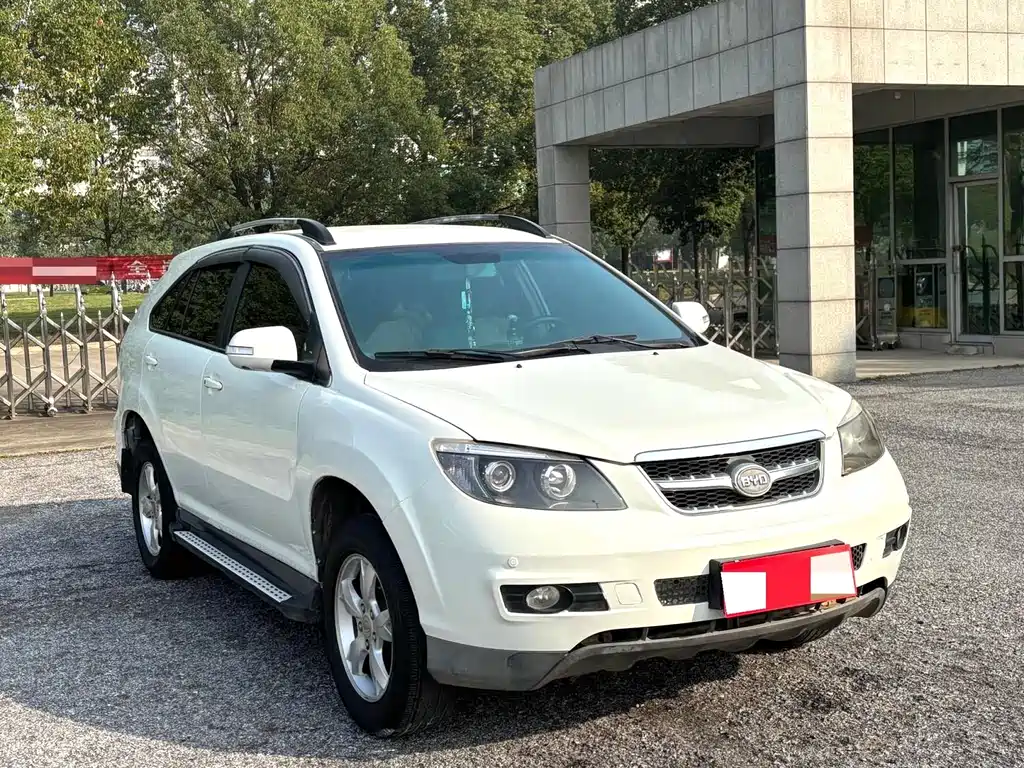 BYD S6 — миниатюра 3
