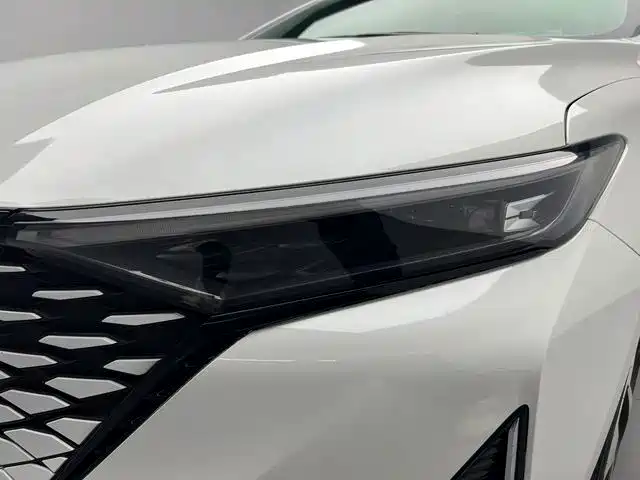 Changan Ruicheng PLUS — миниатюра 17