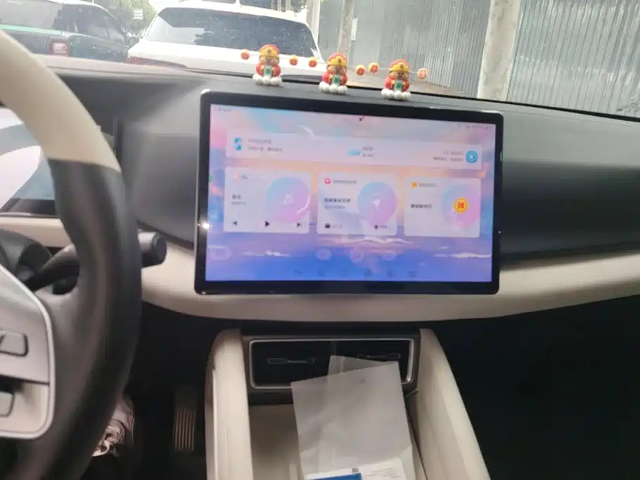 BYD Yuan UP — миниатюра 13
