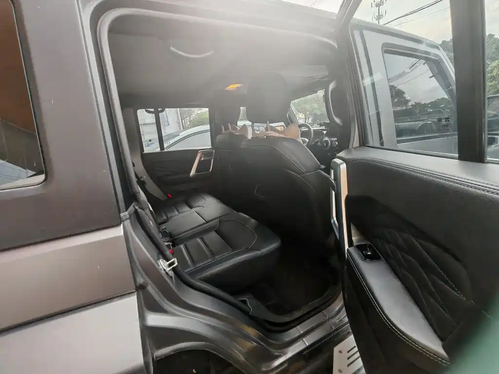 BAIC BJ40 2023 2.0T AT Champion