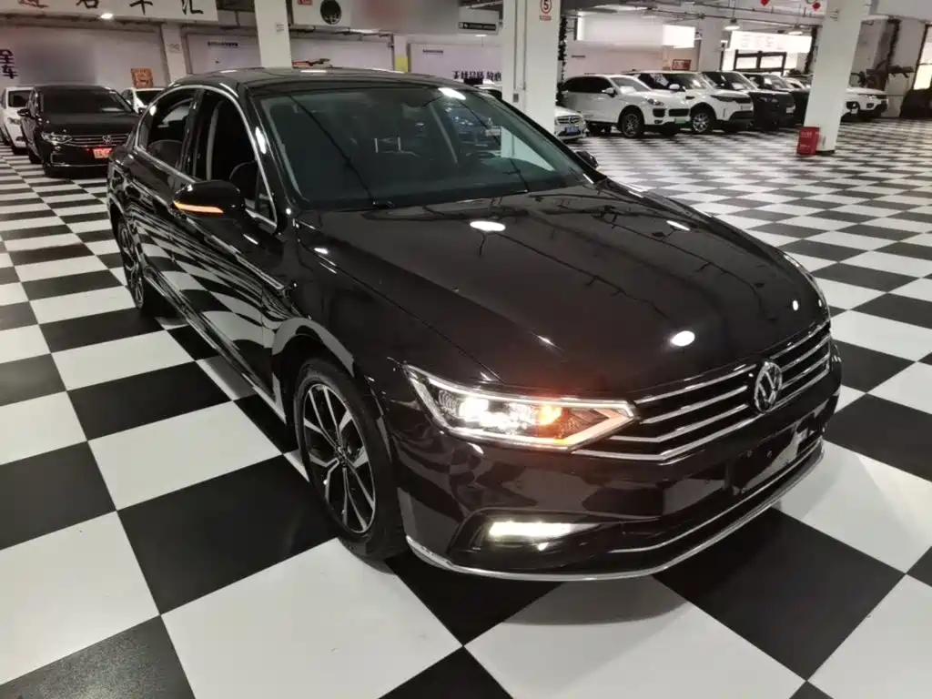 Volkswagen Magotan — миниатюра 4