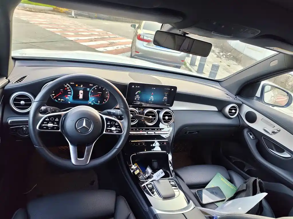 Mercedes-Benz GLC — миниатюра 8