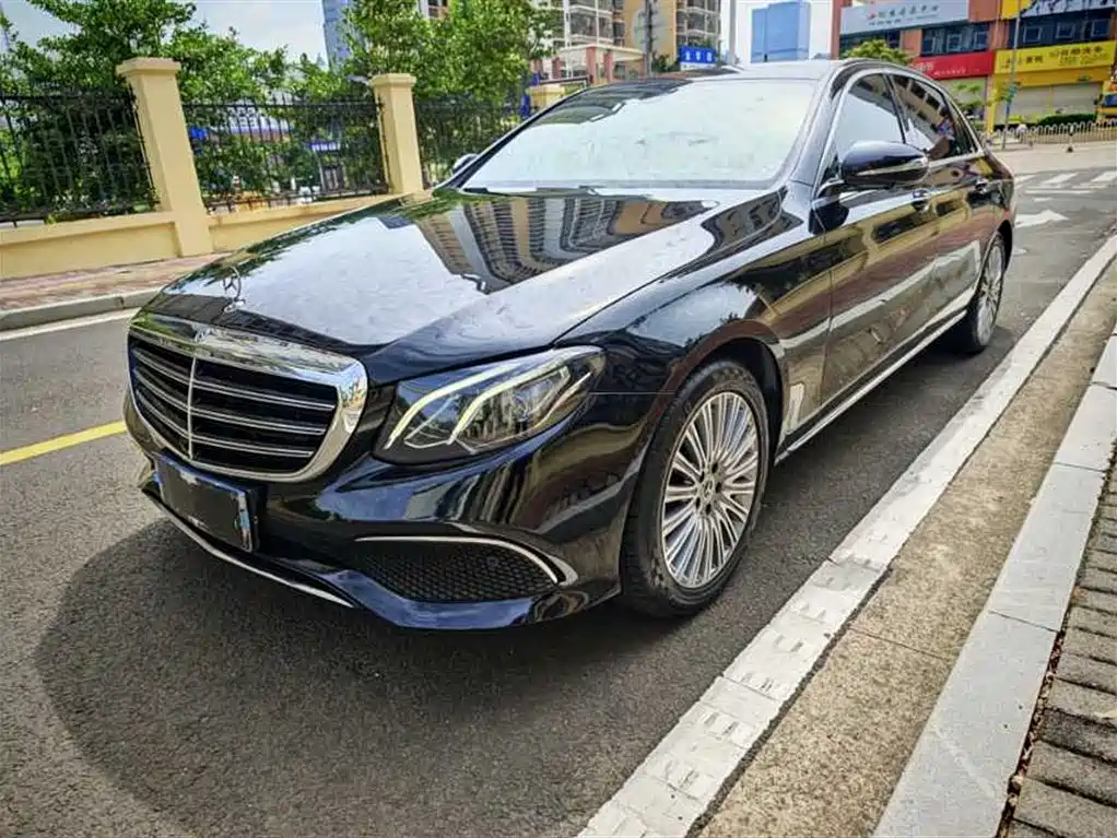 Mercedes-Benz E-Class E 2019 E 300 L Fashion