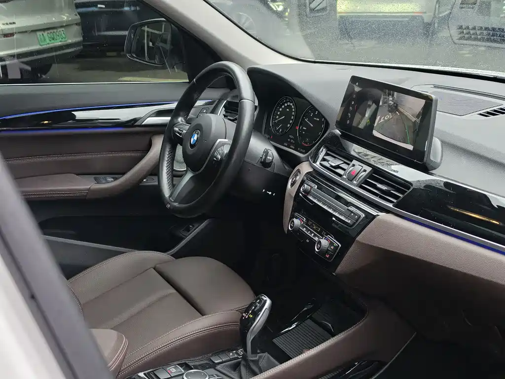 BMW X1 — миниатюра 10