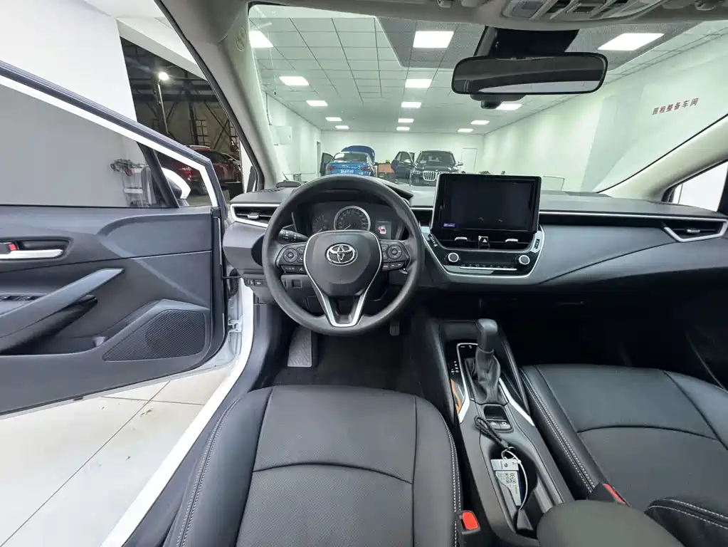 Toyota Corolla — миниатюра 14