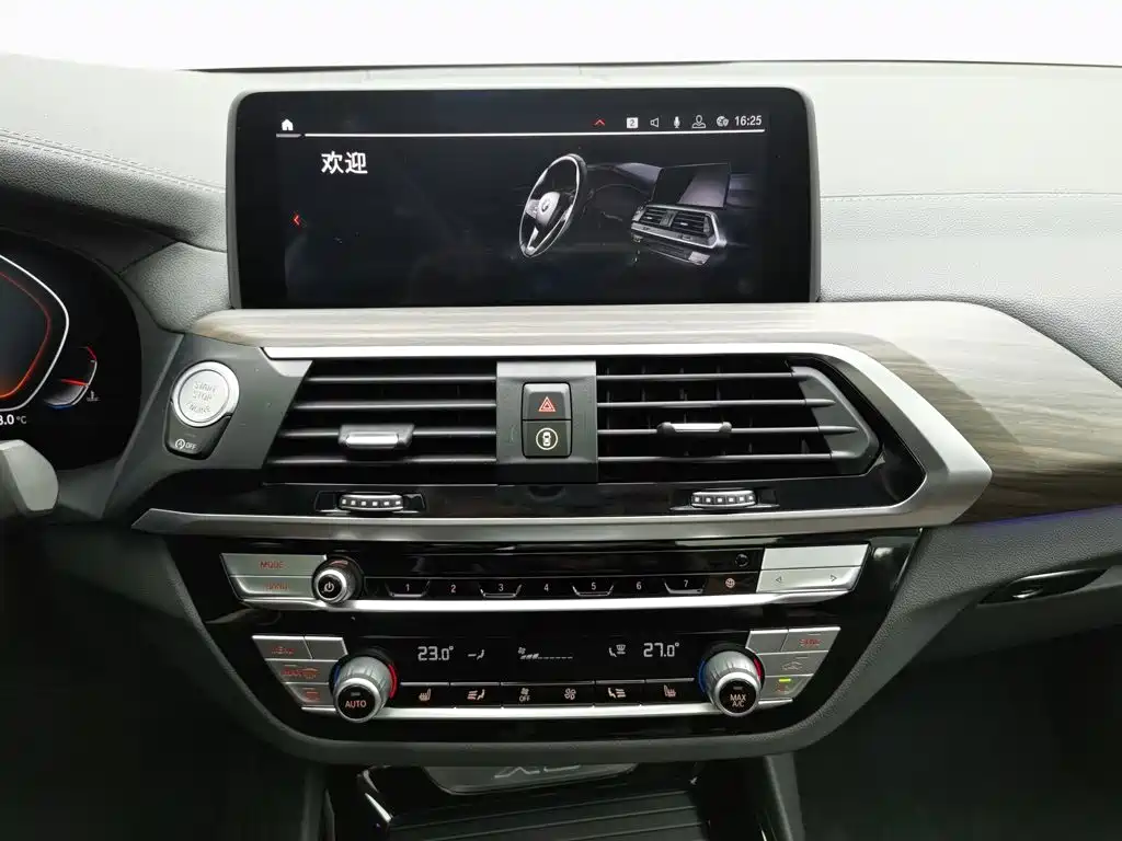 BMW X3 — миниатюра 12