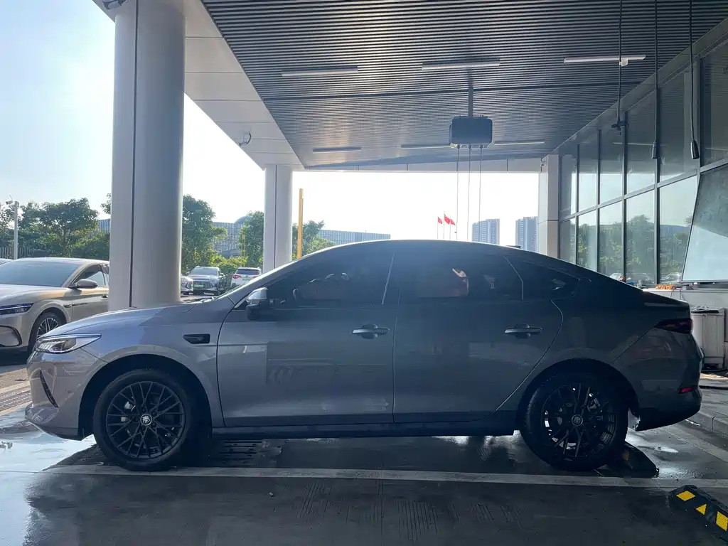 BYD Qin PLUS — миниатюра 3
