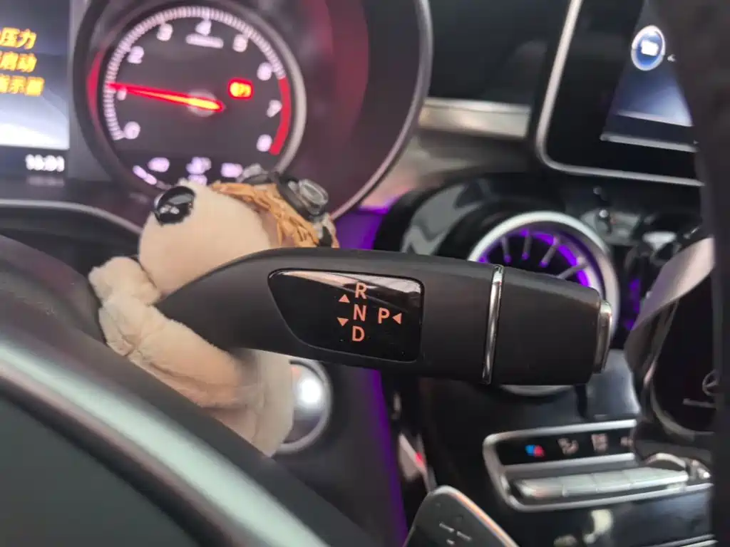 Mercedes-Benz C-Class — миниатюра 14