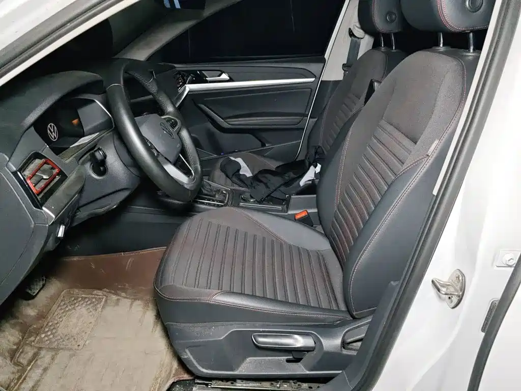 Volkswagen Lavida — миниатюра 8